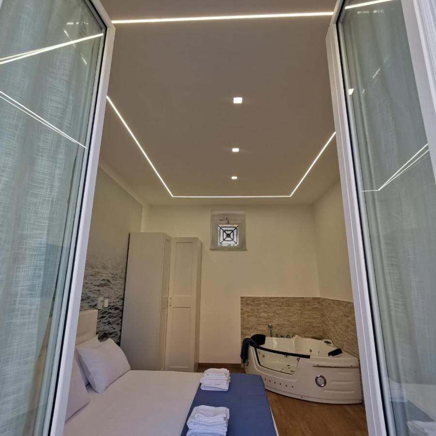 Vient' E Mar Suite Castellammare di Stabia Eksteriør billede